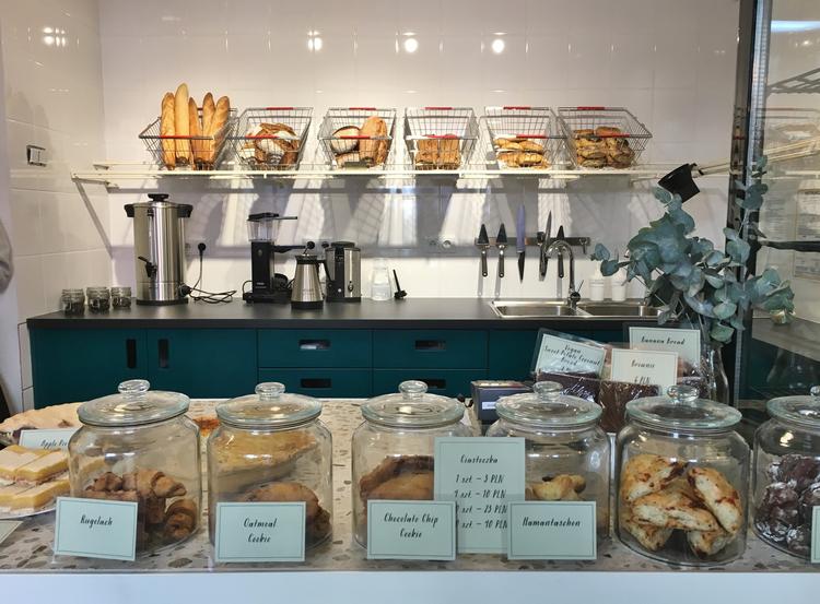 Massolit Bakes