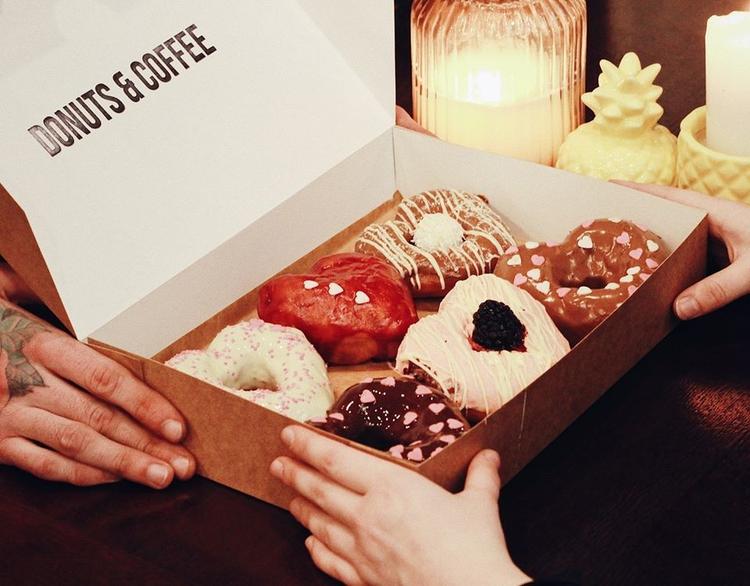 DC Donuts & Coffee