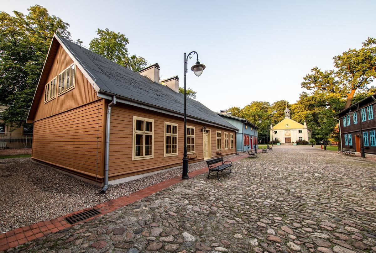 Gallery image