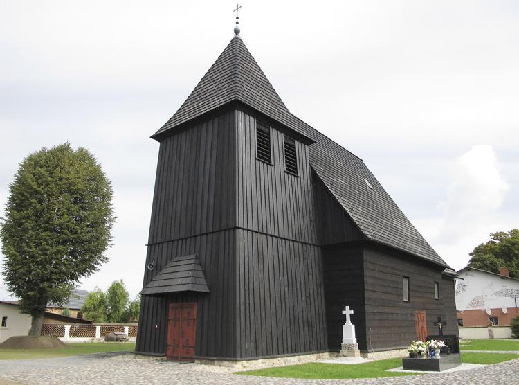 Church of the Holy Apostles Simon & Jude Thaddeus in Kosieczyn