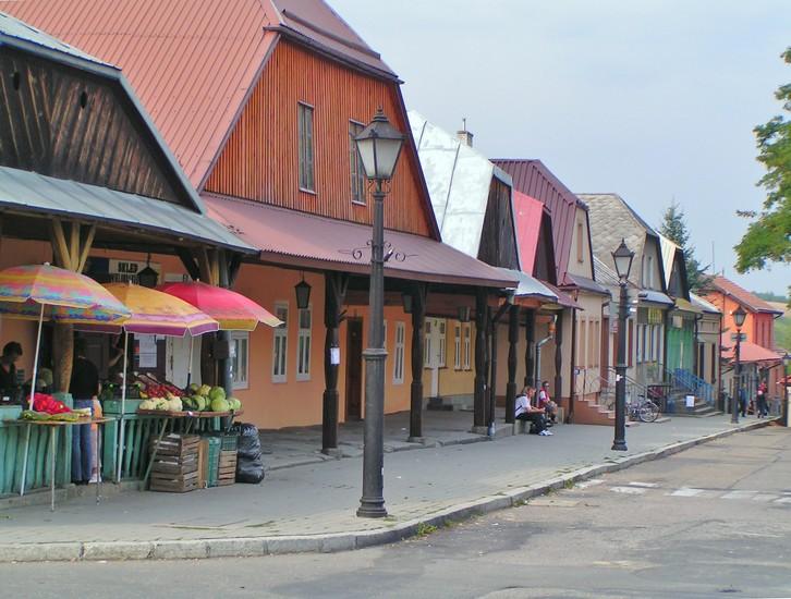 Ciężkowice: Small Town Heavily Laden with Wonders