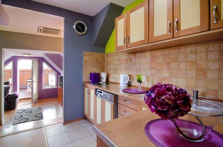 Absynt Hostel