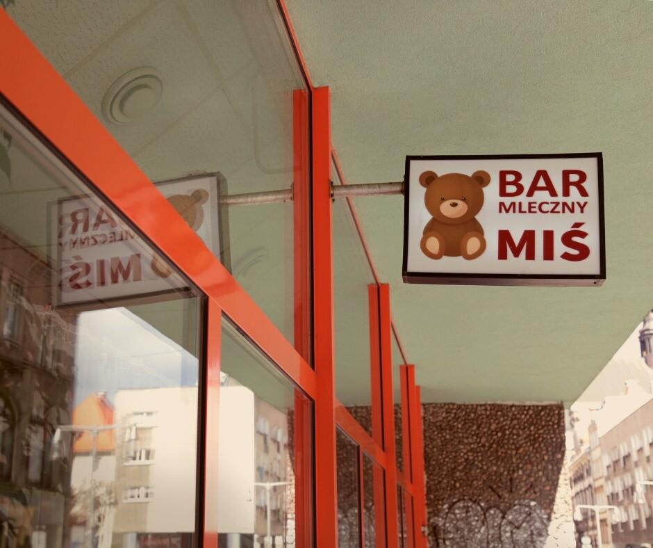 Bar Mleczny 'Miś'