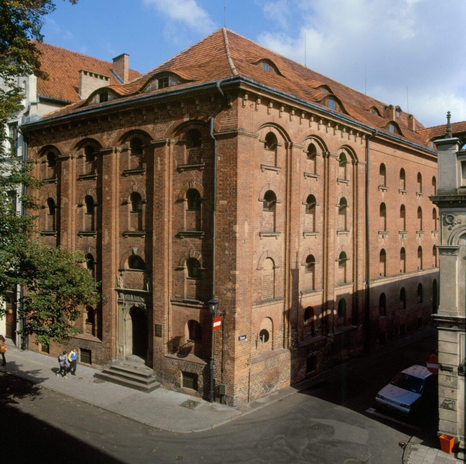 Eskens' House