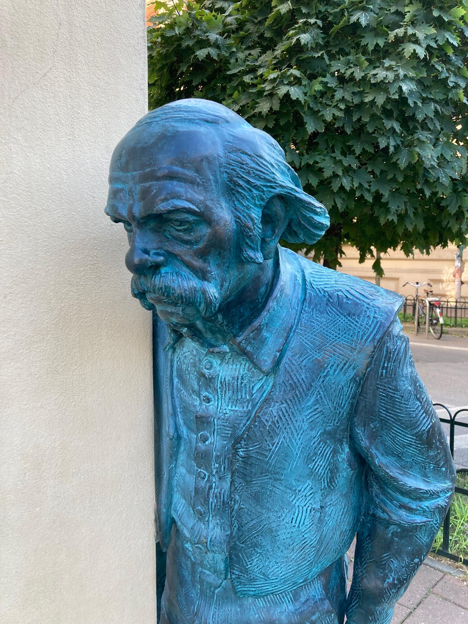 Bohdan Smoleń Monument