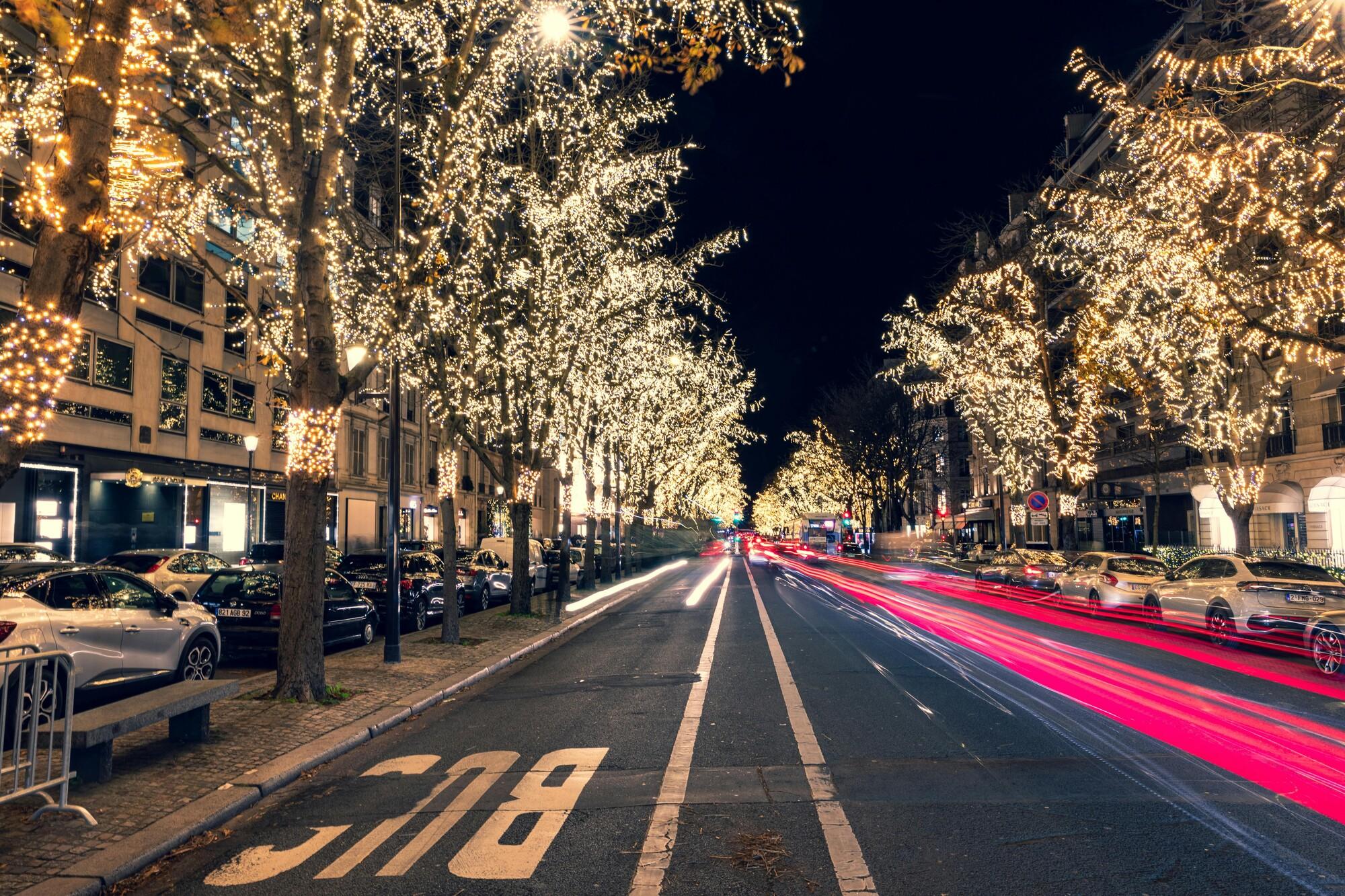 The Magical Christmas Markets of Paris