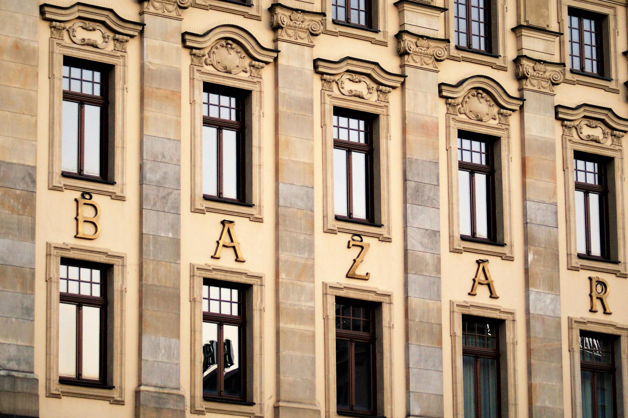 Bazar Hotel